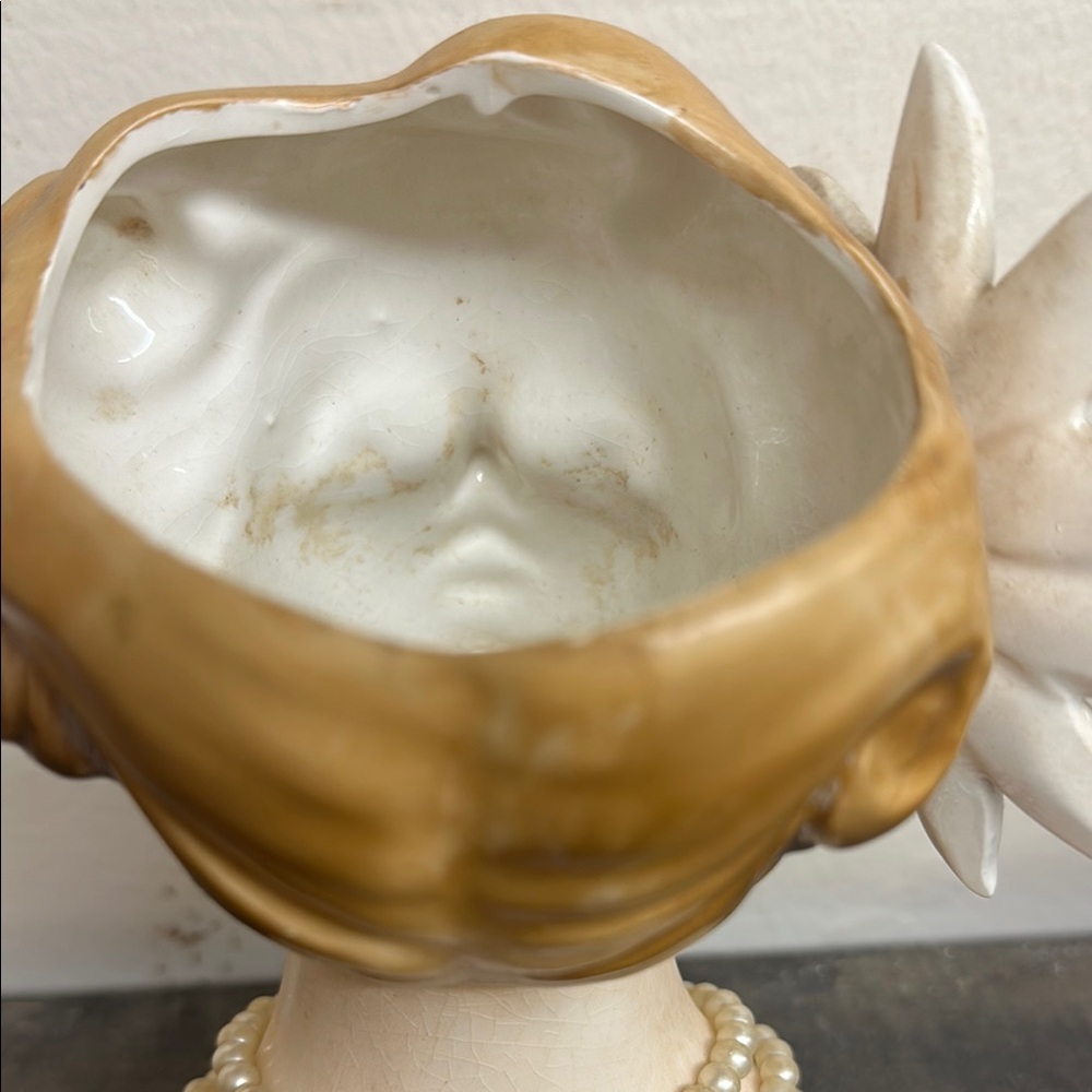 Vintage 1958 “Esther Williams” Lady Head Vase - Picture 6 of 7
